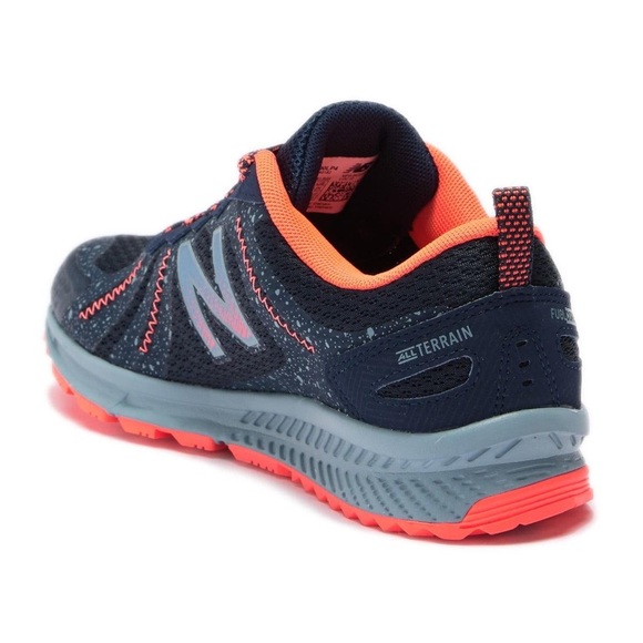 Like New Women Size 8.5 (Euro Size 40) New Balance T590V4 Running Shoes Fuelcore - Picture 4 of 14